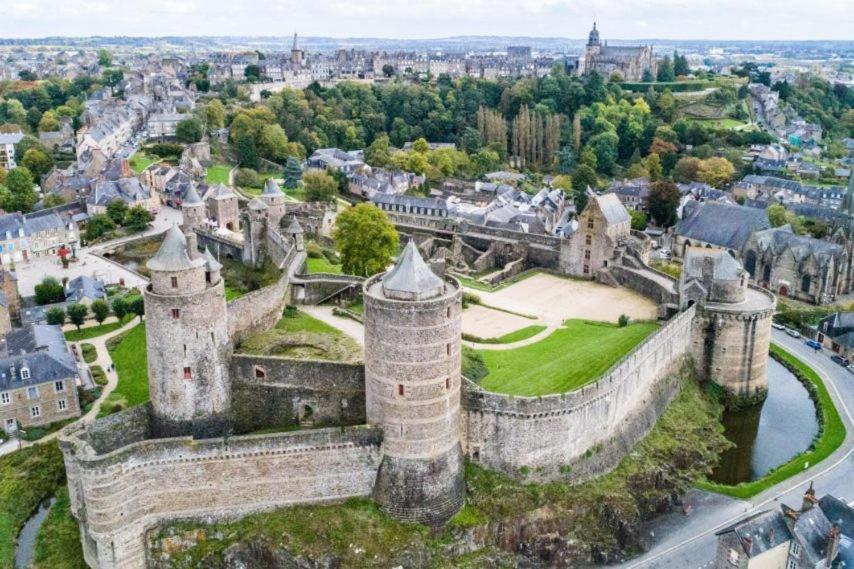 L'Escale Fougeraise Daire Fougères Dış mekan fotoğraf